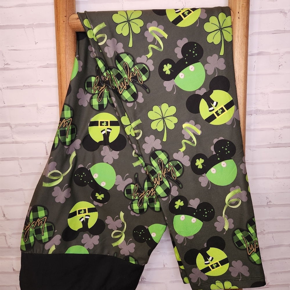 SHAMROCK BLESSED leggings